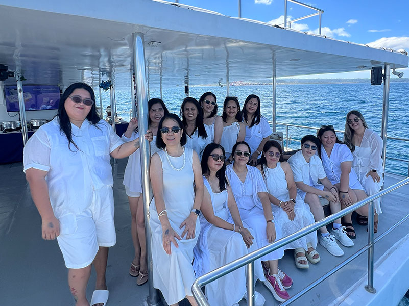 Exclusive Yacht Cruise